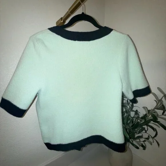 Mint Green Cropped Cardigan w/ Gold Buttons – Express, Size M - Picture 4 of 5